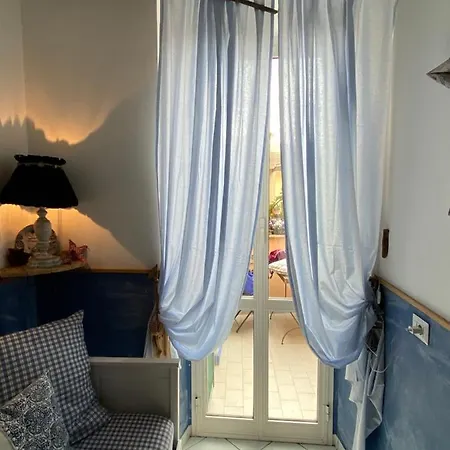 Casetta Del Borghetto -nel Cuore Del Borghetto * 内图诺