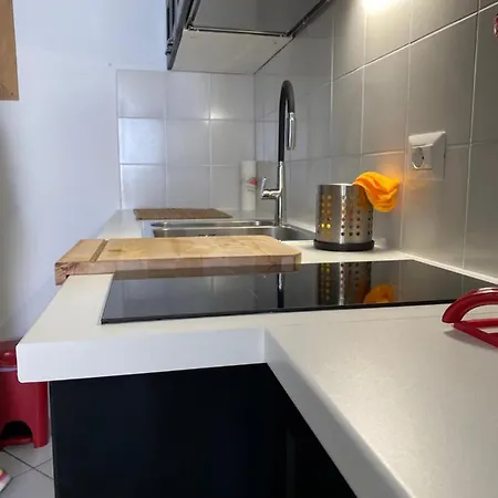 Casetta Del Borghetto -nel Cuore Del Borghetto Apartment Nettuno