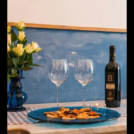Apartment Casetta Del Borghetto -nel Cuore Del Borghetto Nettuno